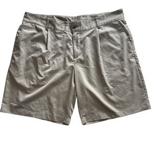 Adidas Men's Size 42‎ Chino Shorts Golf Climalite Pleated Tan Khaki Polyester